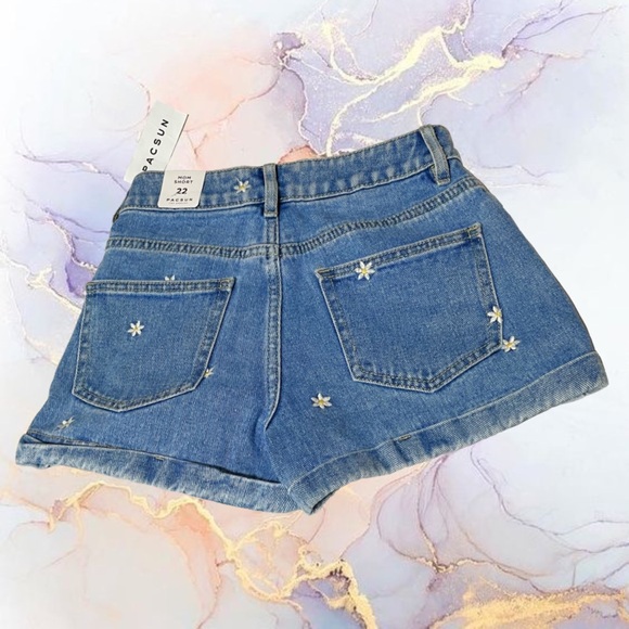 PacSun Daisy Mom Shorts (Size 22) - Picture 3 of 6